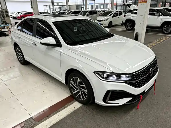 Volkswagen Lavida 2025