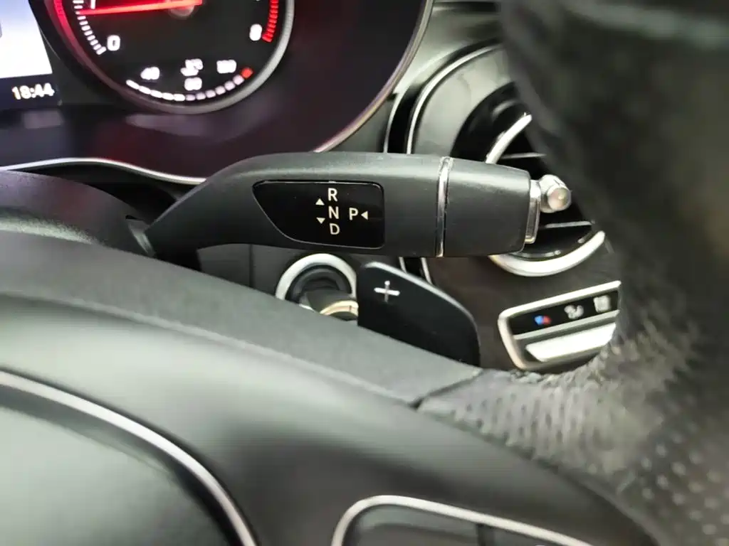 Mercedes-Benz C-Class 2015 — фото 14