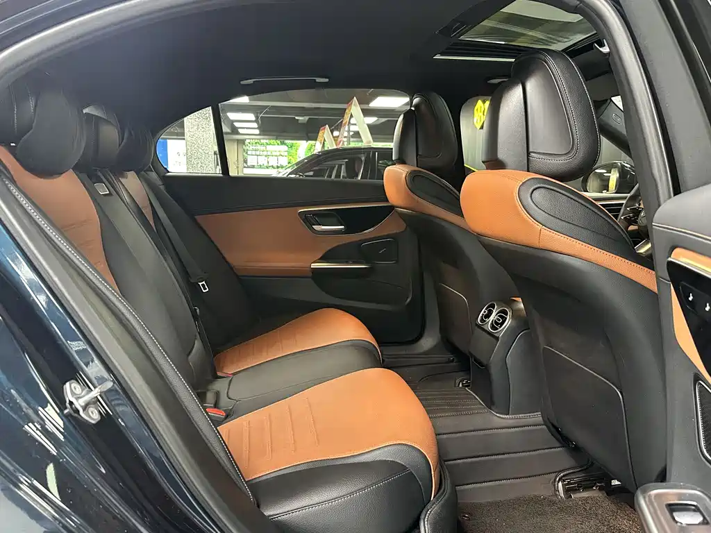 Mercedes-Benz C-Class 2022 — фото 14