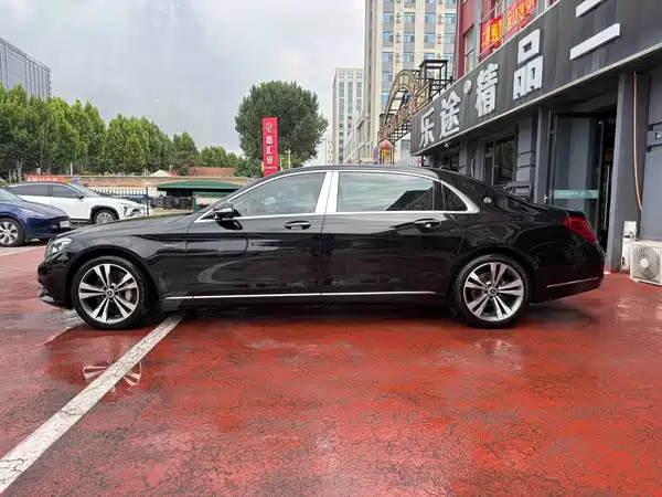 Mercedes-Benz Maybach S-Class 2015