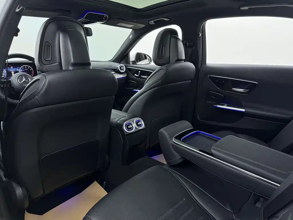 Mercedes-Benz C-Class 2021 — фото 12