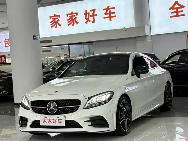 Mercedes-Benz C-Class 2022