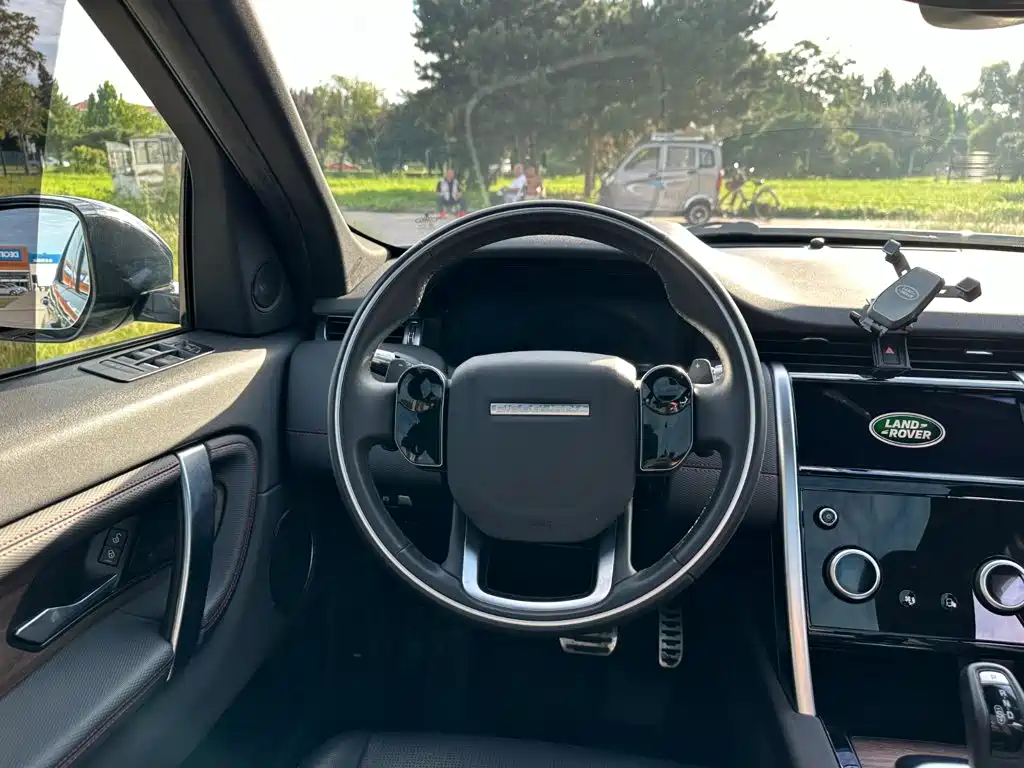 Land Rover Discovery Sport 2021 — фото 20