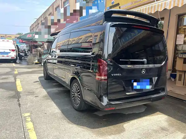 Mercedes-Benz V-Class 2020