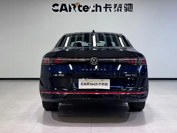 Volkswagen Magotan 2024