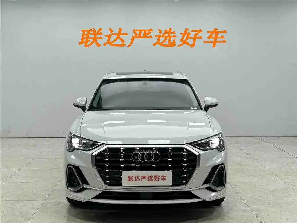 Audi Q3 2023 — фото 22