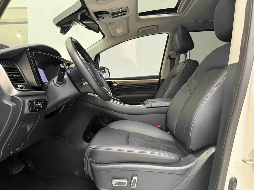 GAC Trumpchi M8 2023 — фото 4