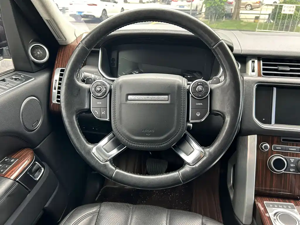 Land Rover Range Rover 2016 — фото 20