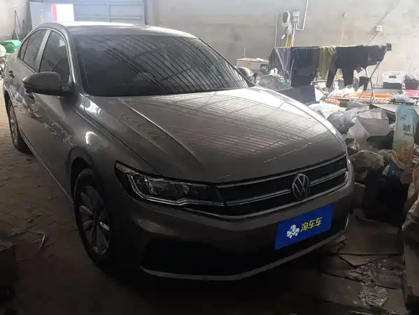 Volkswagen Bora 2021