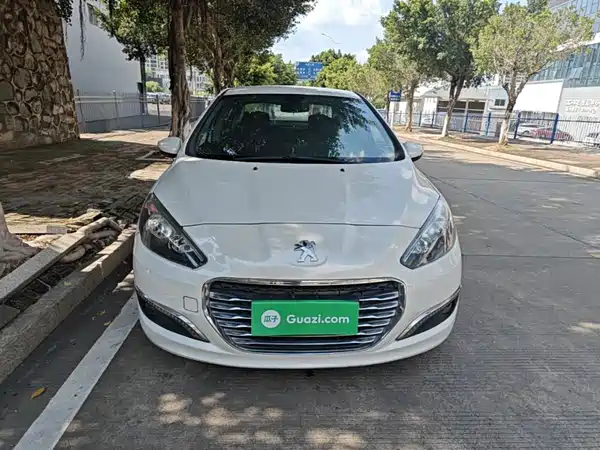 Peugeot 308 2016