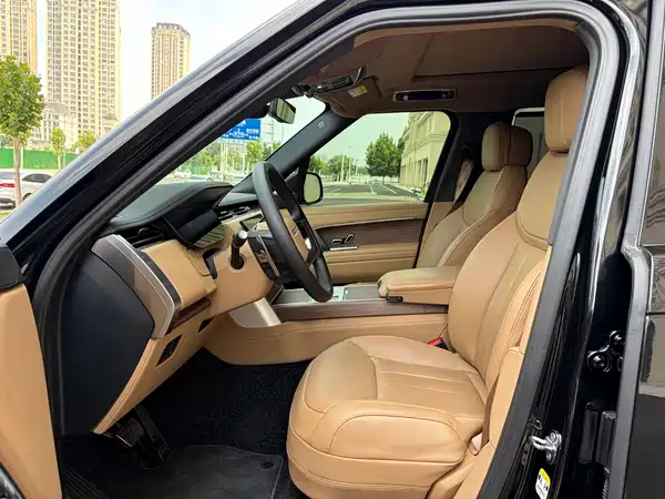 Land Rover Range Rover 2025