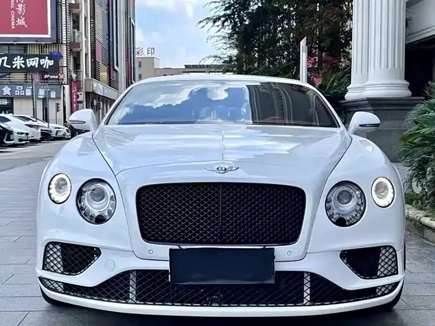 Bentley Continental 2016 — фото 7