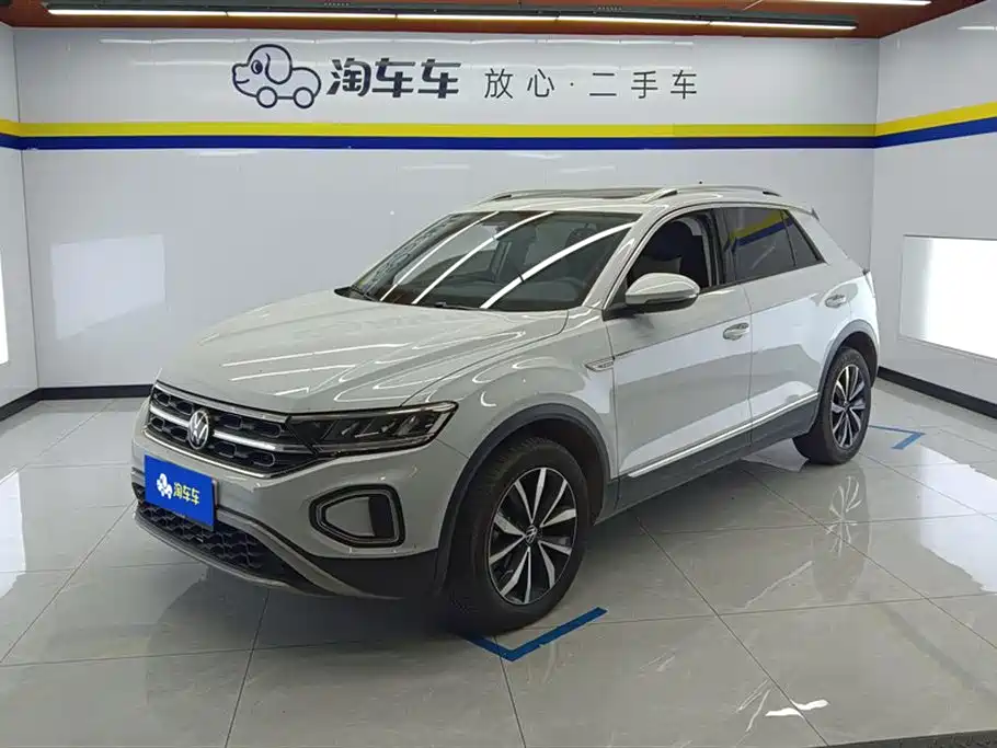 Volkswagen T-Roc 2024