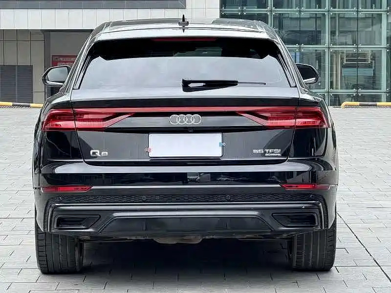 Audi Q8 2019 — фото 12