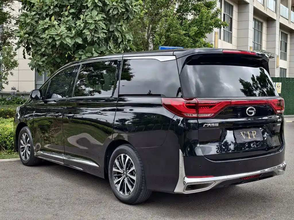 GAC Trumpchi M8 2022 — фото 16