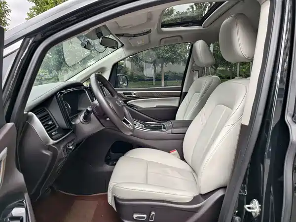 GAC Trumpchi M8 2022