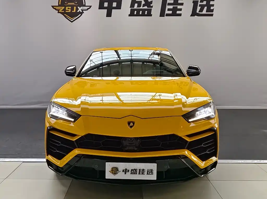 Lamborghini Urus 2022 — фото 2