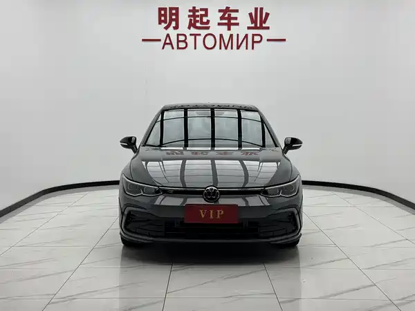 Volkswagen Golf 2023