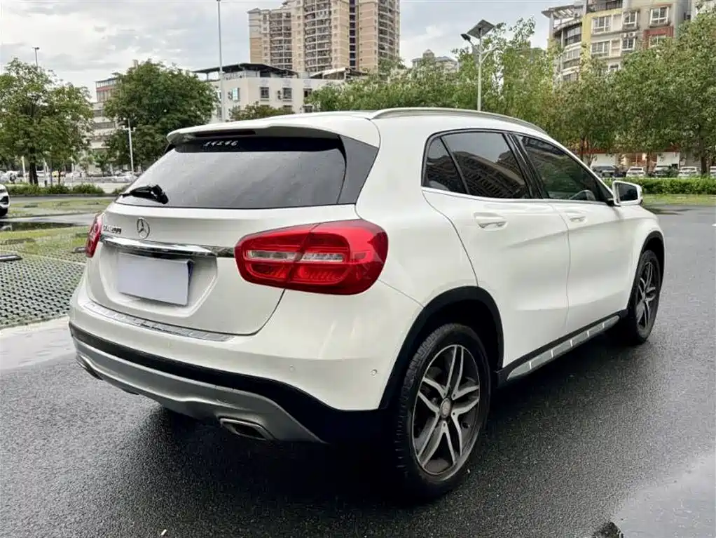 Mercedes-Benz GLA 2016 — фото 9