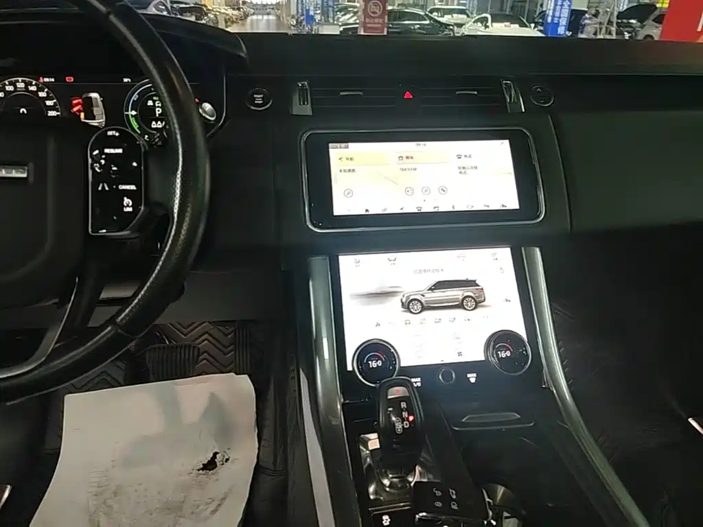 Land Rover Range Rover Sport New Energy 2021 — фото 9