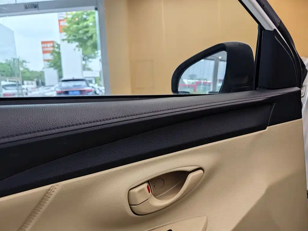 Toyota Vios FS 2017 — фото 9