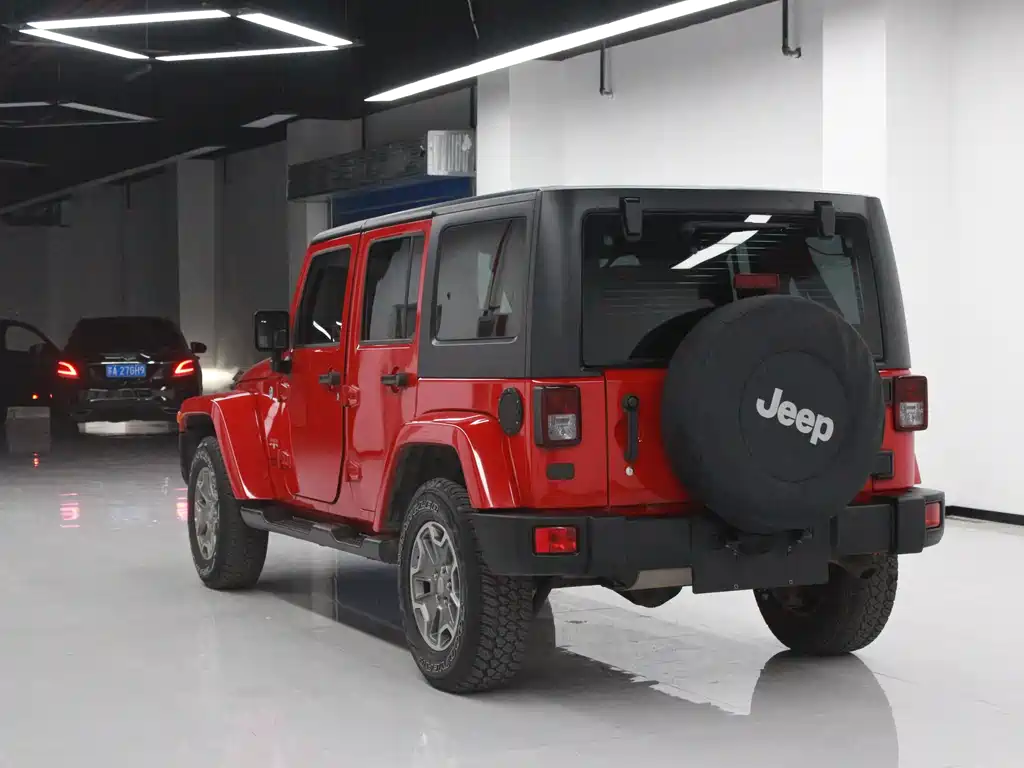 Jeep Wrangler 2016 — фото 3