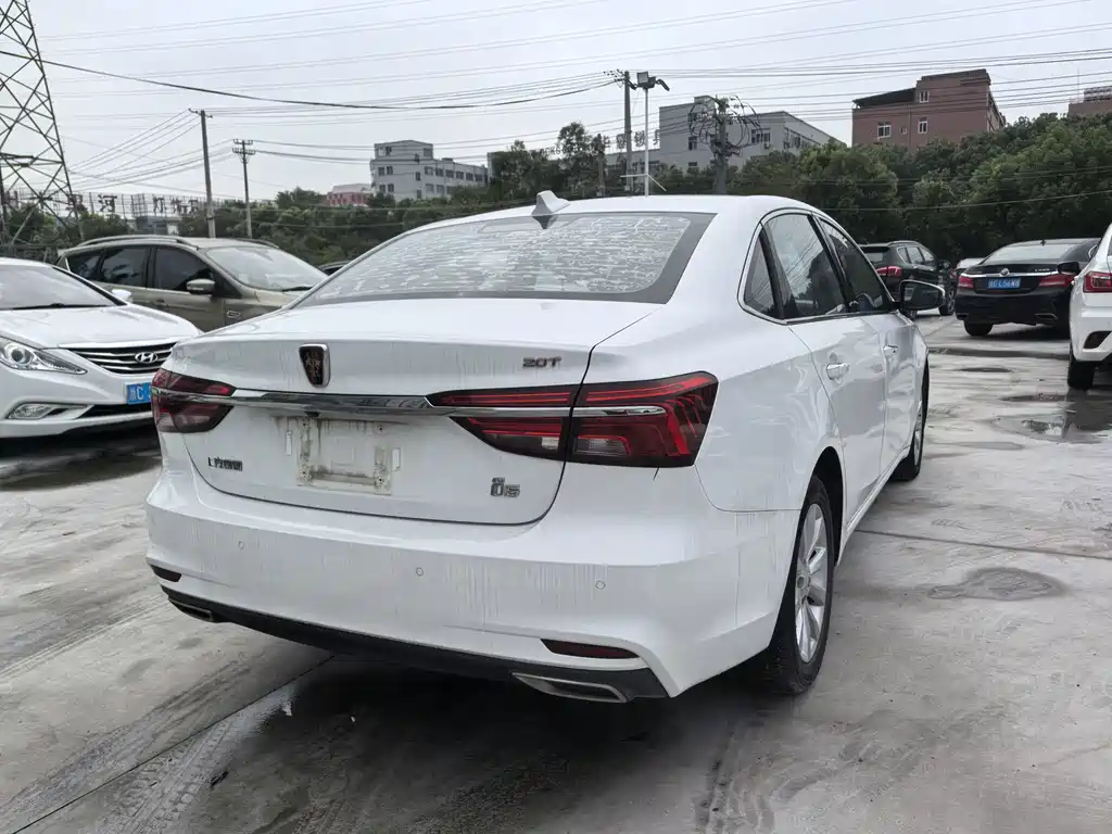 Roewe i6 Classic 2017 — фото 3