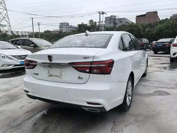 Roewe i6 Classic 2017