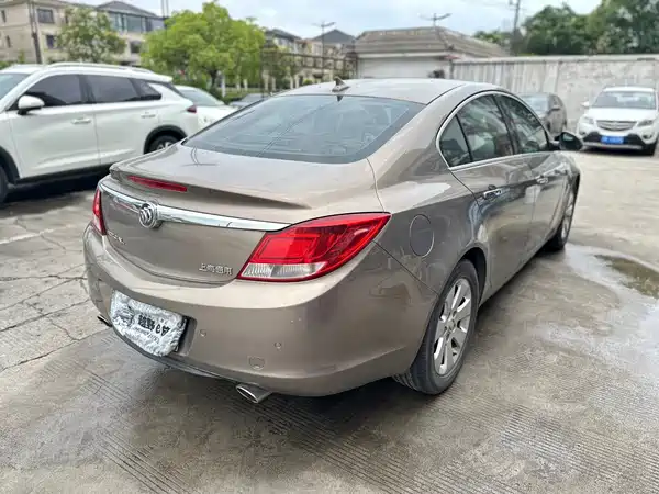 Buick Regal 2012