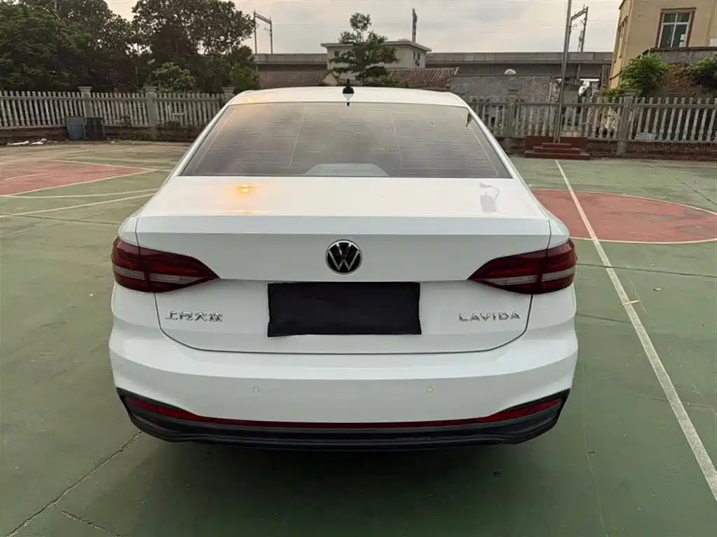 Volkswagen Lavida 2022