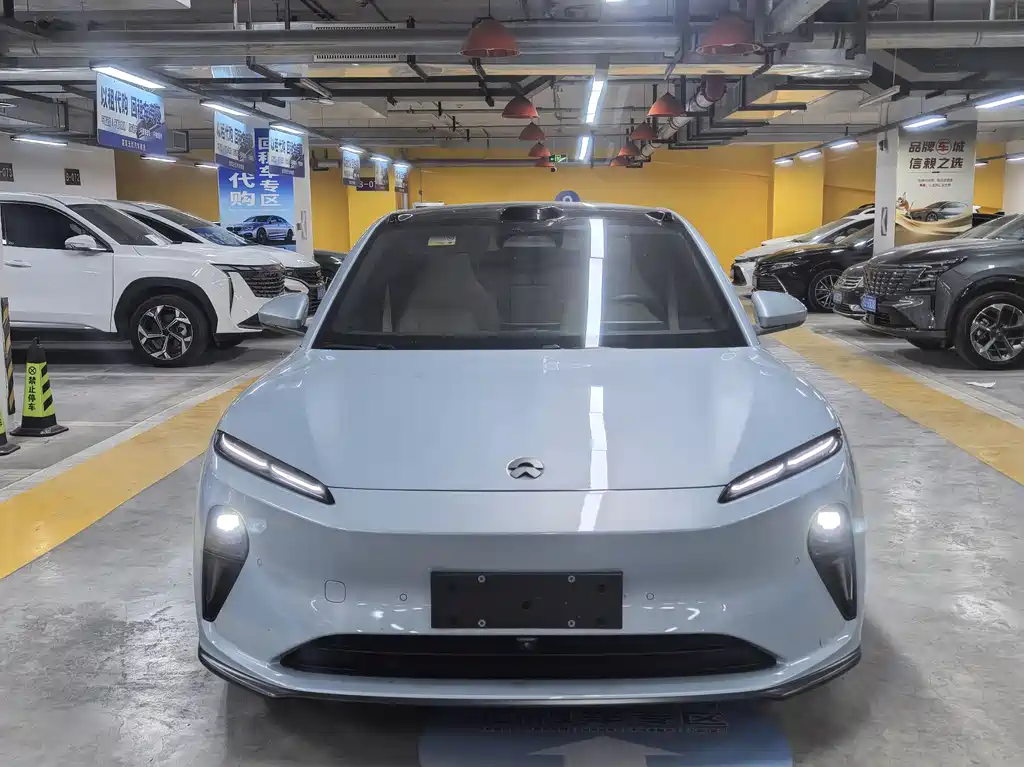 NIO ET5 2023