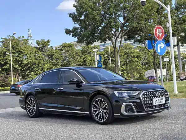 Audi A8 2023