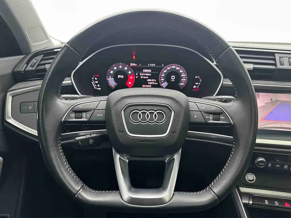 Audi Q3 2022 — фото 18