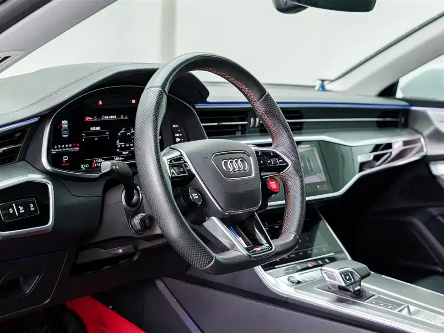 Audi A7 2023 — фото 19