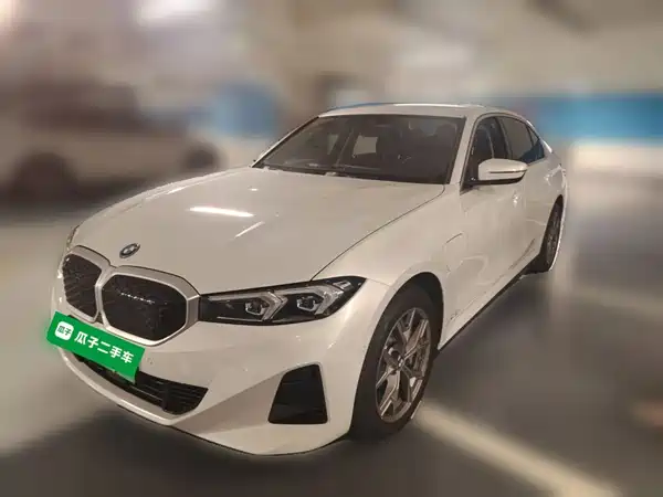 BMW i3 2025