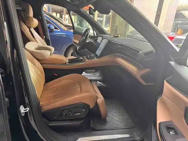 NIO ES6 2020