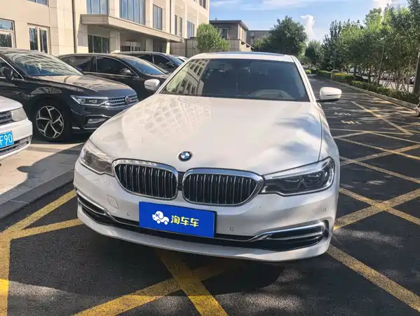 BMW 5 Series 2020