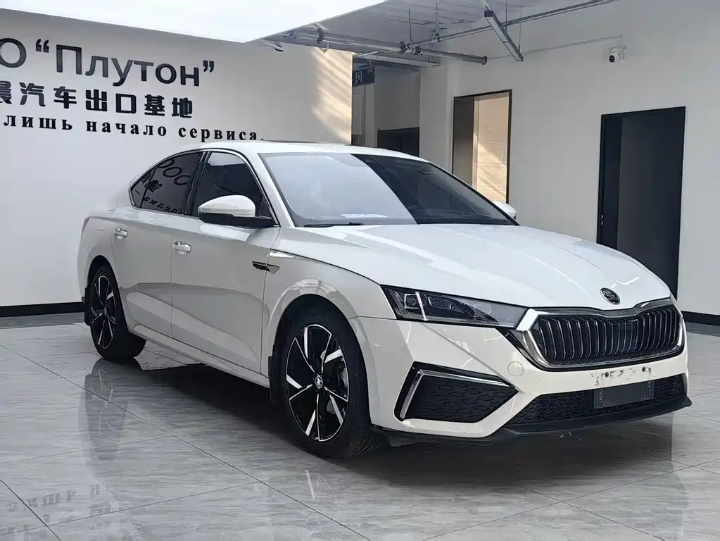 Skoda Octavia 2023