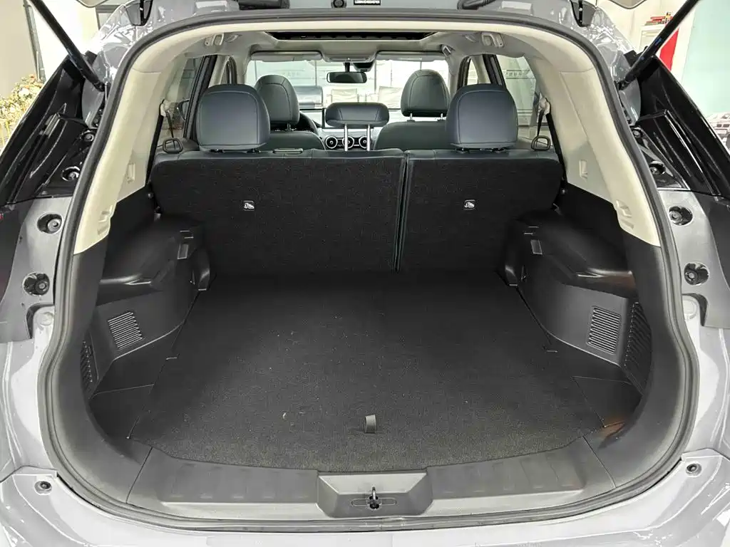 Nissan X-Trail 2025 — фото 17