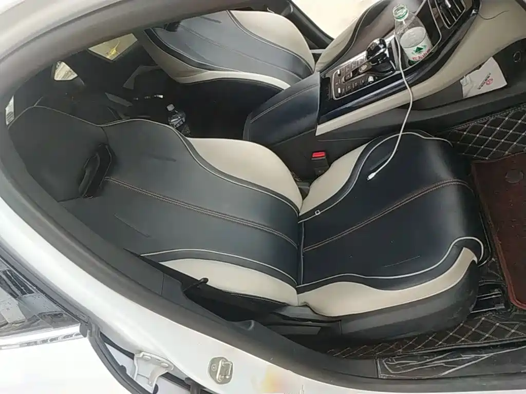 BYD Qin PLUS 2023 — фото 25