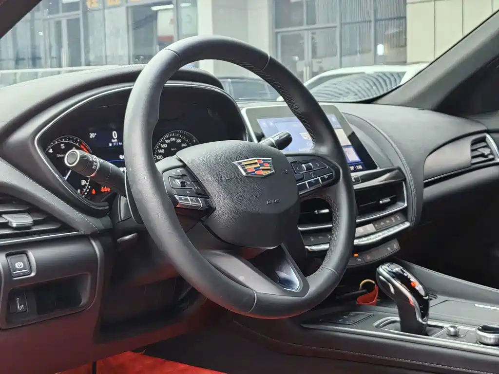 Cadillac CT5 2023 — фото 15