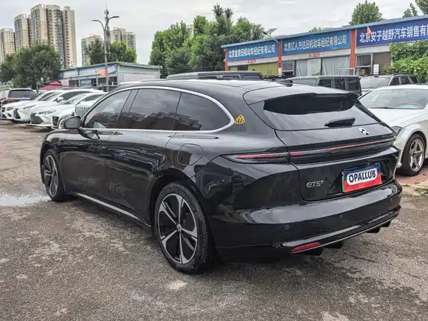 NIO ET5T 2025