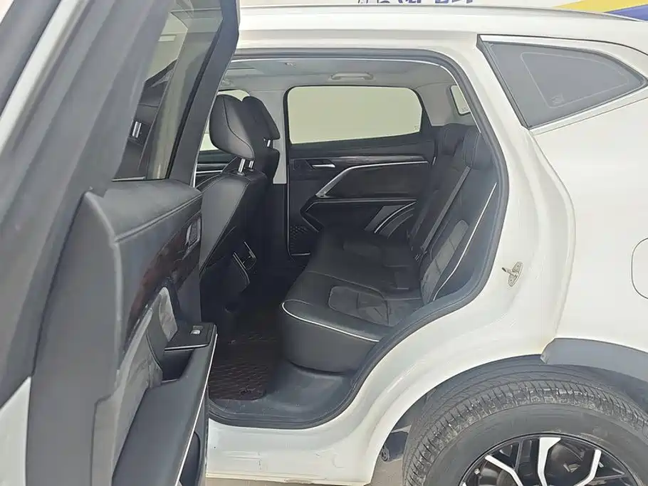 Haval H6 2023 — фото 11