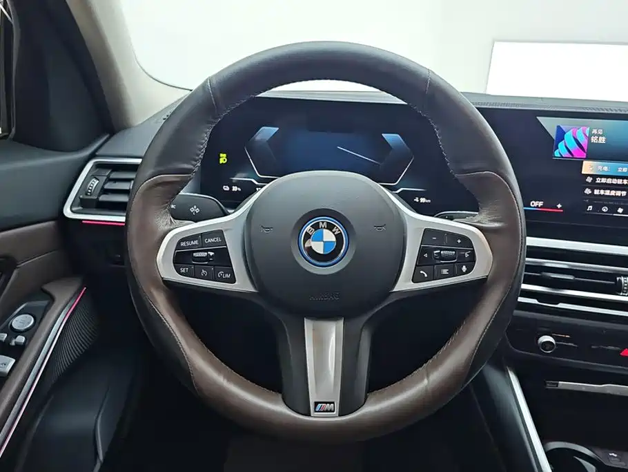 BMW i3 2024 — фото 15
