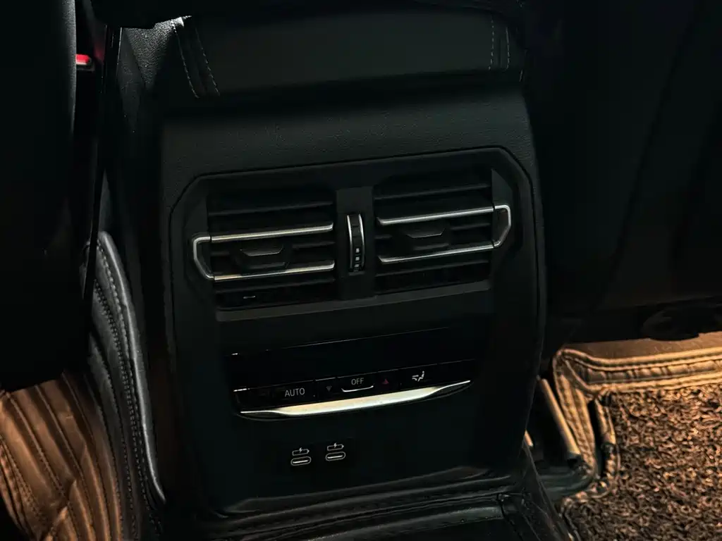 BMW 3 Series 2020 — фото 11