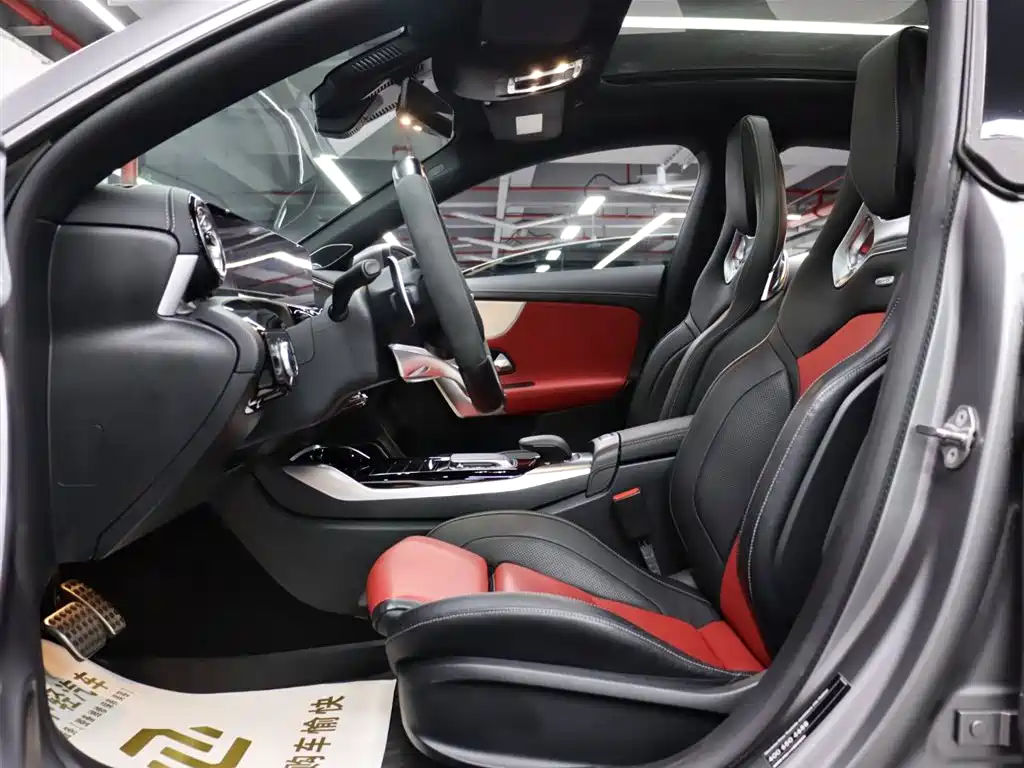Mercedes-Benz CLA AMG 2022 — фото 7