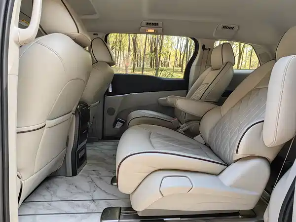 Buick GL8 2021