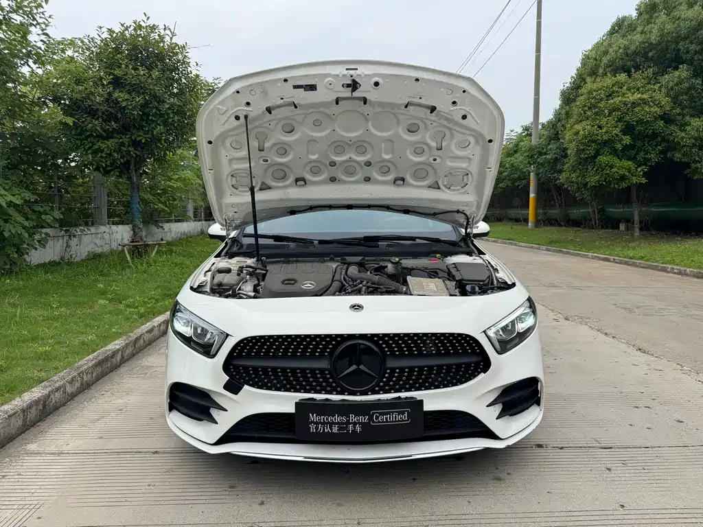 Mercedes-Benz A-Class 2023 — фото 17