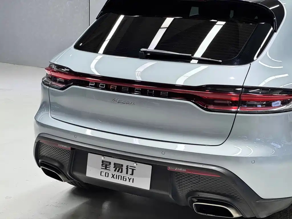 Porsche Macan 2023 — фото 12