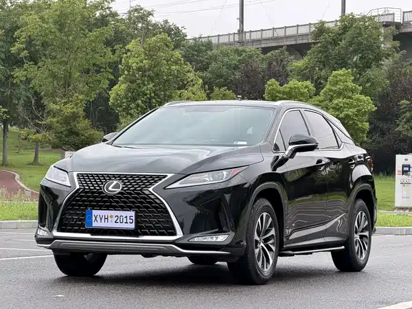 Lexus RX 2020